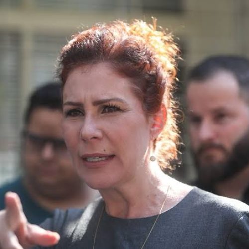 Deputada Carla Zambelli é presa em Roma após condenação no STF
