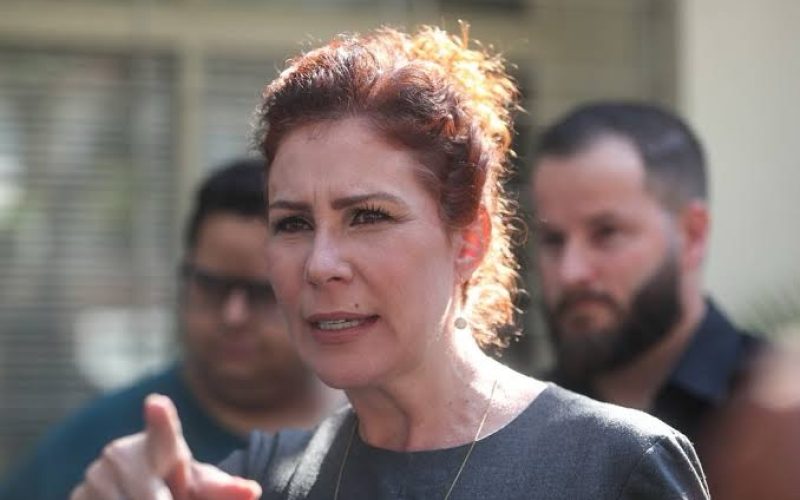 Deputada Carla Zambelli é presa em Roma após condenação no STF