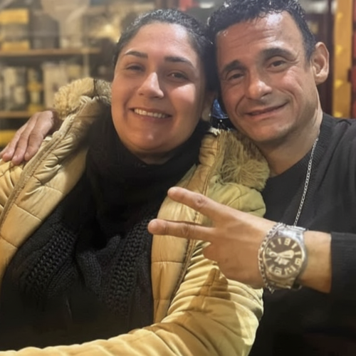 Mulher que matou marido a facadas já tinha mandado de prisão por descumprir medidas judiciais