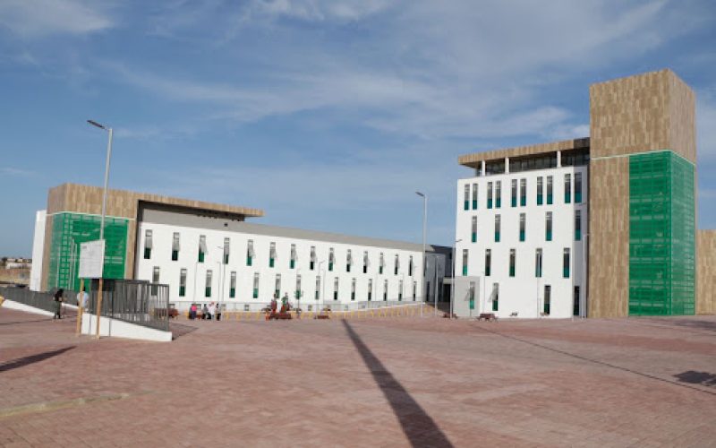 Atrasos do Governo do RN provocam paralisação e Justiça obriga retomada dos plantões no Hospital da Mulher em Mossoró